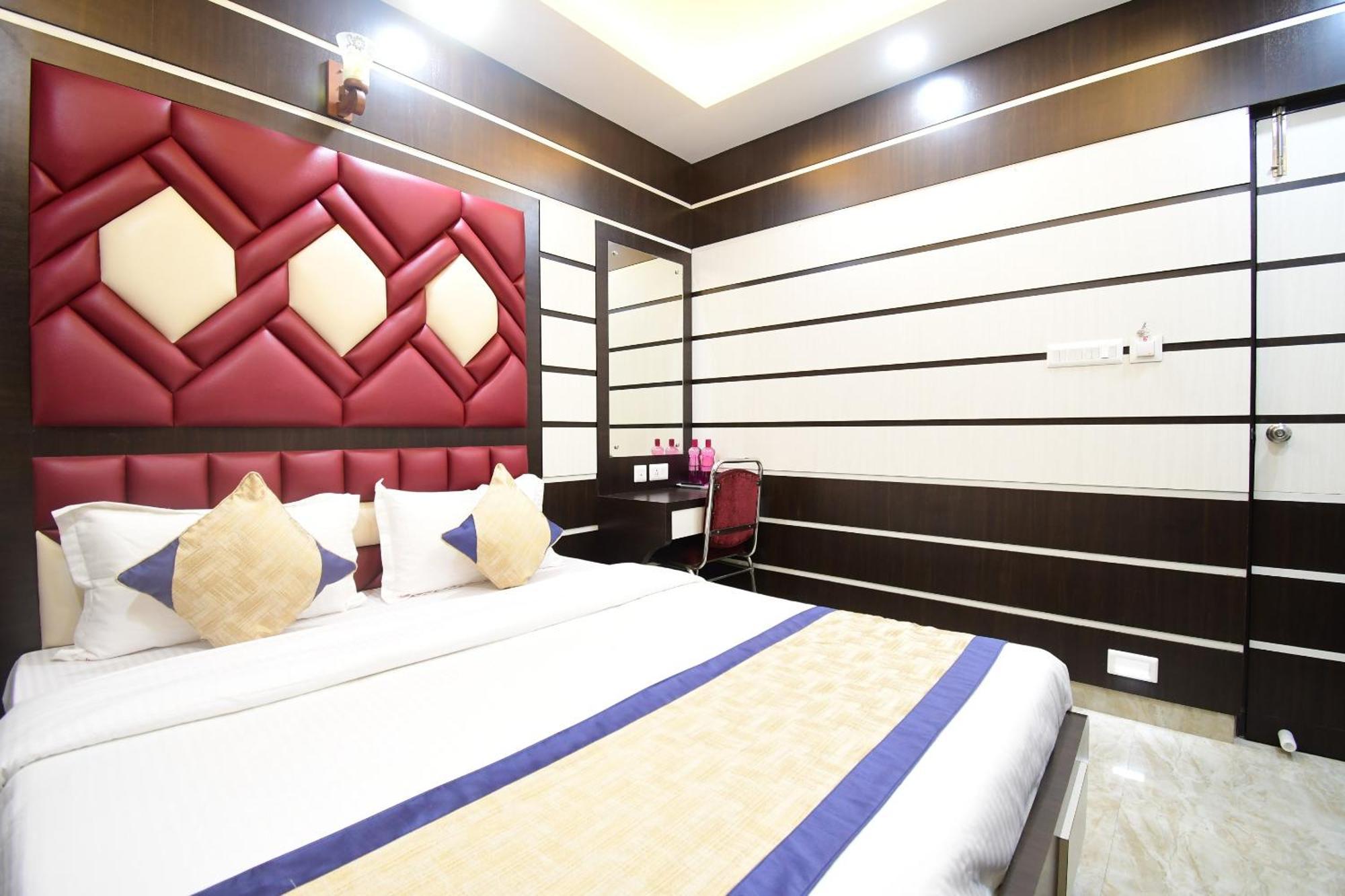 Hotel Margaret, コルカタ エクステリア 写真